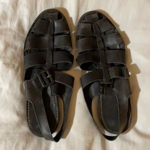 Fisherman sandals